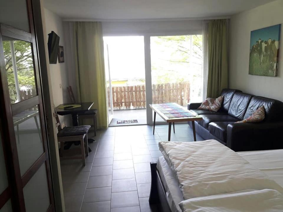 Bungalows Zur Alten Faehre Werder  Exterior foto